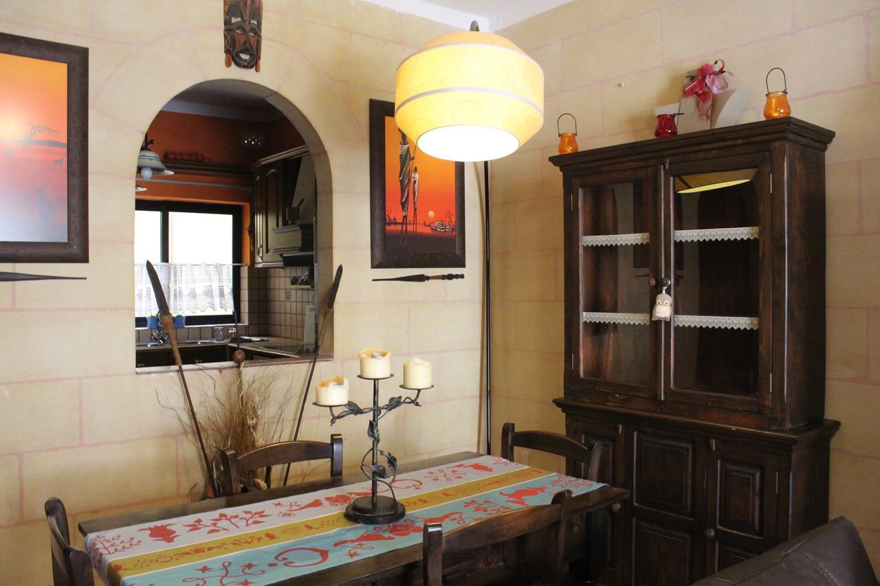South Pacific Flat 2 Appartement Marsaskala Buitenkant foto